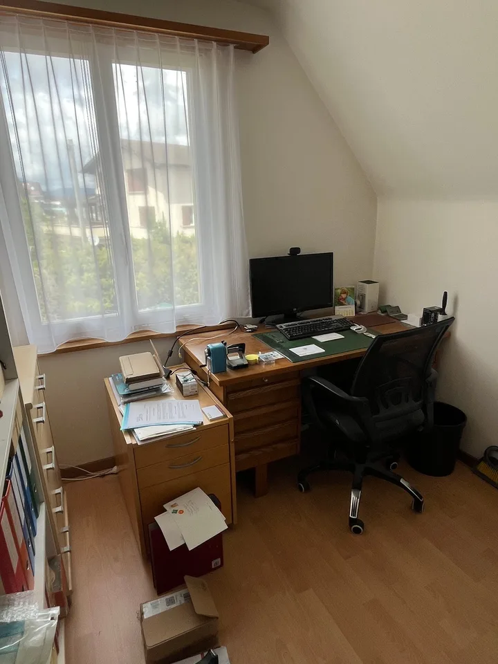 Maison unifamiliale dans un quartier calme avec des connections de transport en commun optimales. – photo 14 sur 30