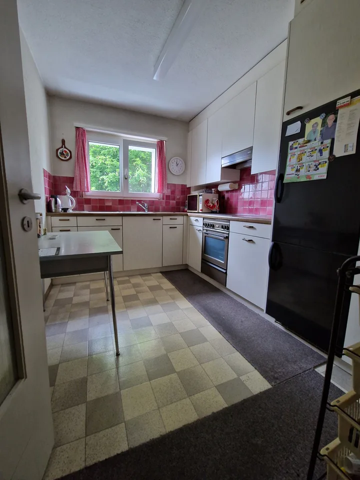 Helle 4-Zimmerwohnung gleich neben dem Kantonsspital Aarau – Foto 4 von 11