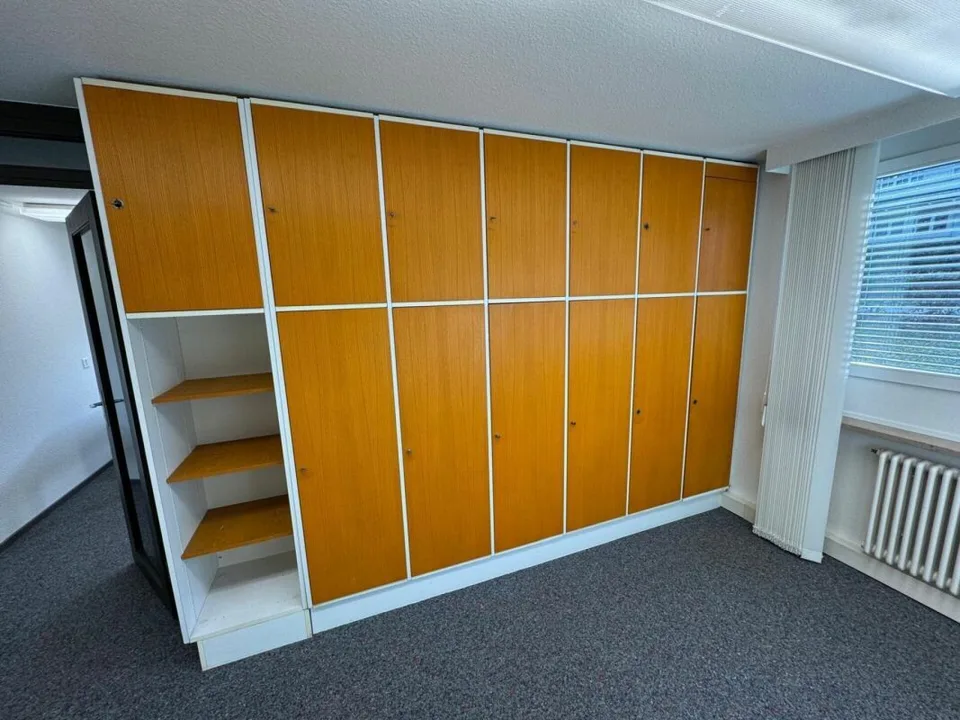 Ufficio moderno, pronto per essere occupato, 4 locali con attrezzature di alta qualità in posizione centrale - disponibile per l'affitto immediato – foto 9 di 14