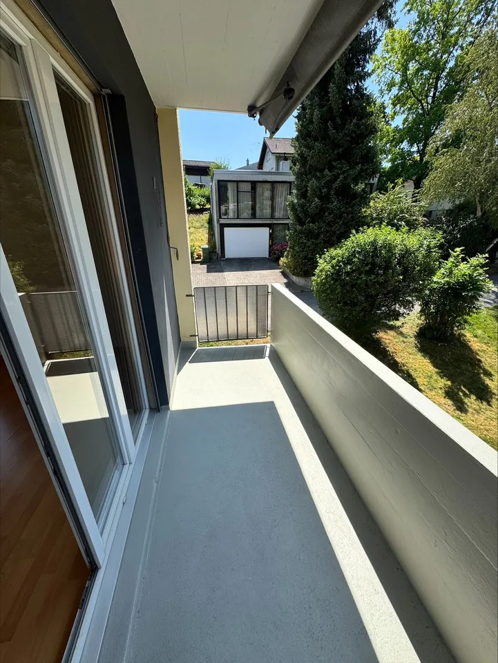 Renovierte 3.5-Zimmerwohnung an ruhiger Lage – Foto 8 von 9
