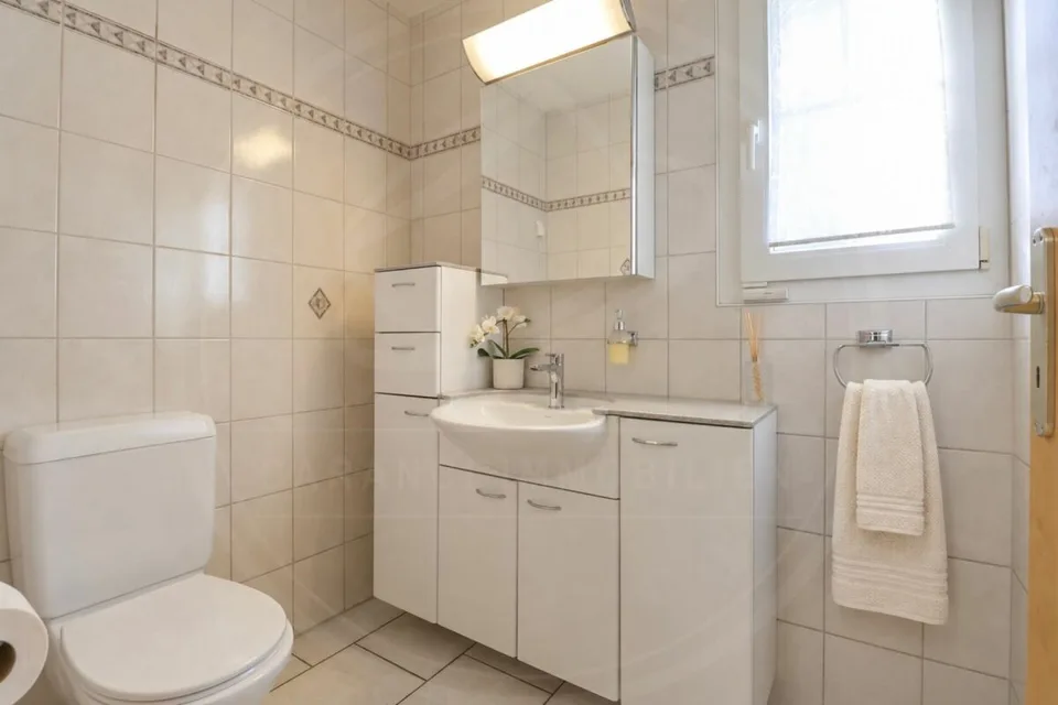RESERVED - Detached 5½-room single-family house with garden and 2 underground parking spaces – photo 9 of 12