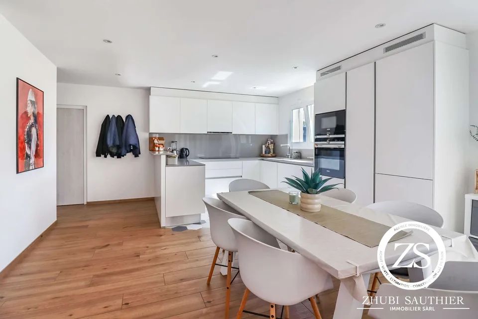 Familienvilla mit 5,5 Zimmern und Doppelgarage in Plan-Conthey – Foto 4 von 24