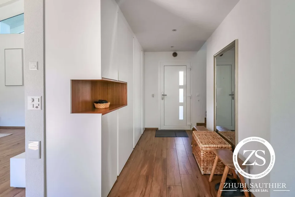Familienvilla mit 5,5 Zimmern und Doppelgarage in Plan-Conthey – Foto 3 von 24