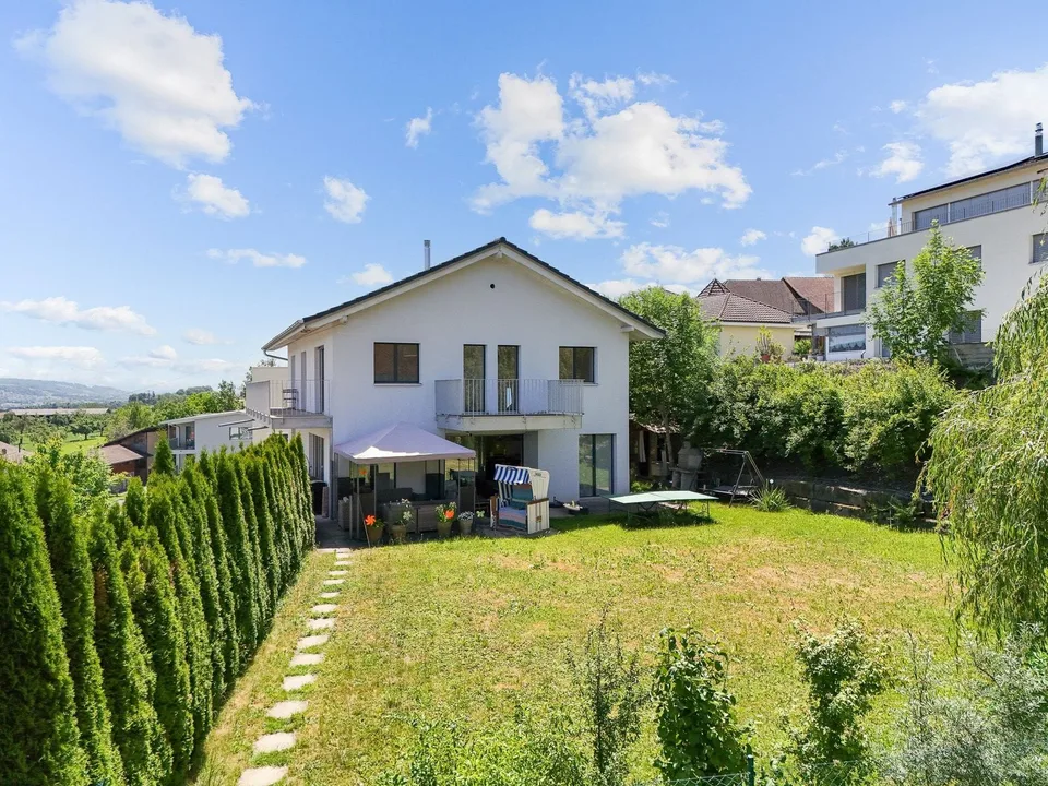 Maison de 7,5 pièces - Paradis de jardin et propriété de rêve, Winikon, près de Sursee – photo 10 sur 13