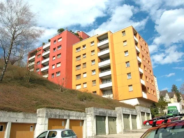 Appartement de 3,5 pièces rénové avec terrasse et balcon – photo 12 sur 13