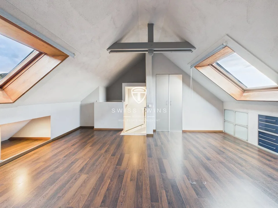 Maisonette 5,5 locali con camino in affitto a Schübelbach – foto 12 di 13