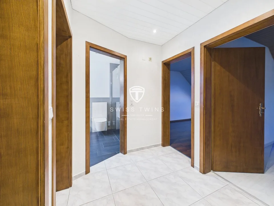Maisonette 5,5 locali con camino in affitto a Schübelbach – foto 7 di 13