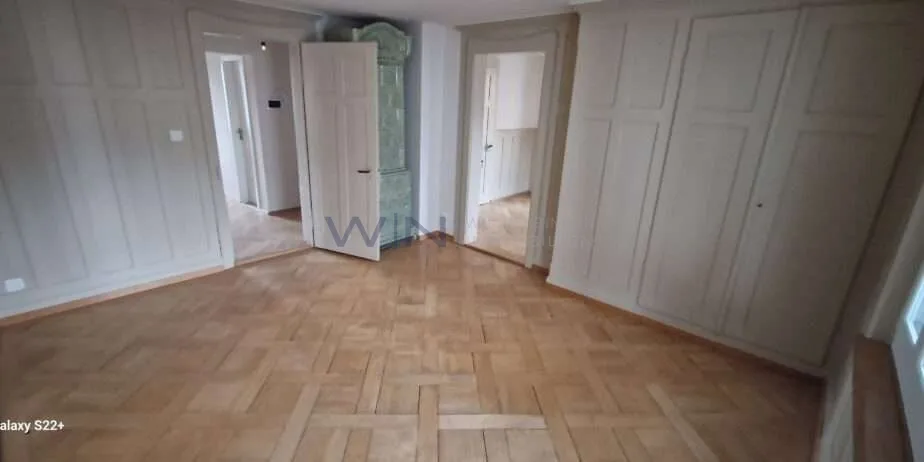 Appartement Art Nouveau 4,5 pièces avec balcon – photo 3 sur 9