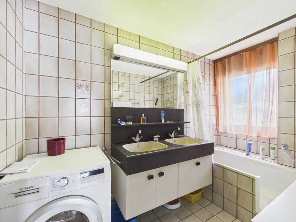 Quality of life and location - Well-kept apartment in Visp – photo 11 of 18