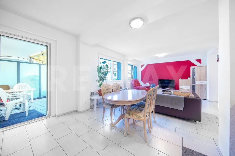 Attraktive, gepflegte 2.5-Zimmer-Wohnung an ruhiger Lage nahe Dorfkern und See, 6442 Gersau SZ – Foto 1 von 12