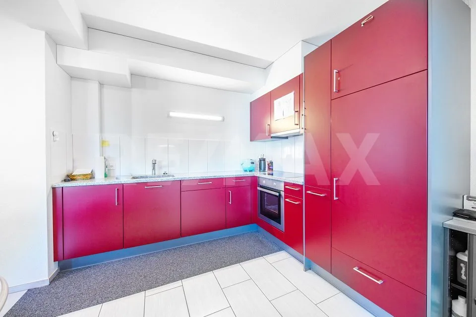 Attraktive, gepflegte 2.5-Zimmer-Wohnung an ruhiger Lage nahe Dorfkern und See, 6442 Gersau SZ – Foto 2 von 12