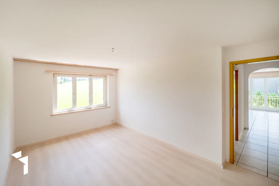 Fehr Immobilien - Komfortable 4.5-Zi.-Wohnung an idyllischer Lage – Foto 7 von 13