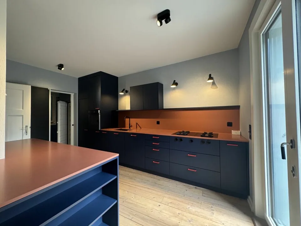 EINZIGARTIGES STADTHAUS IM KREIS 2 - ARCHITEKTUR MIT CHARAKTER – Foto 13 von 28
