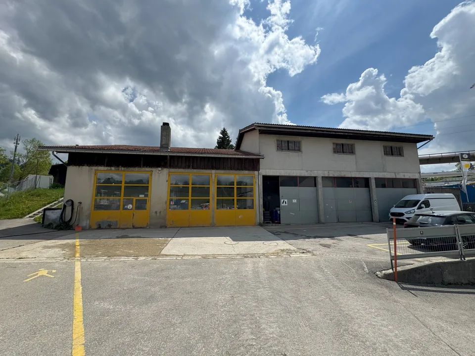 Industrielle Gebäude leicht zugänglich – Foto 2 von 5