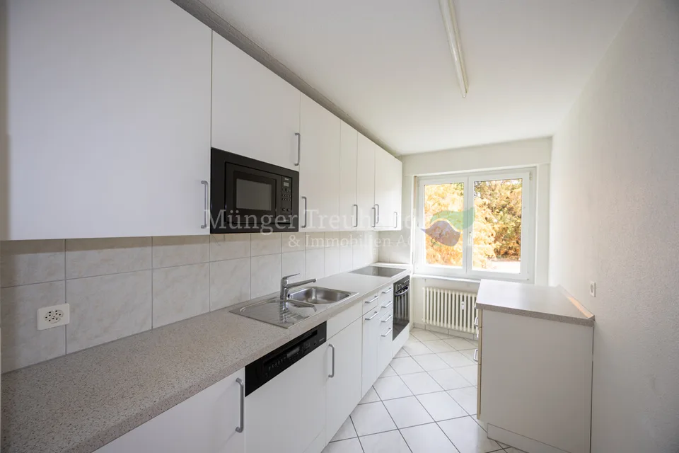 Familienfreundliche Wohnung, beste Lage, ruhig, Einstellhallenplatz – Foto 2 von 13