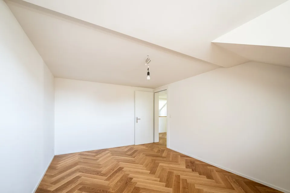 Appartamento mansardato unico di 5,5 locali – foto 8 di 17