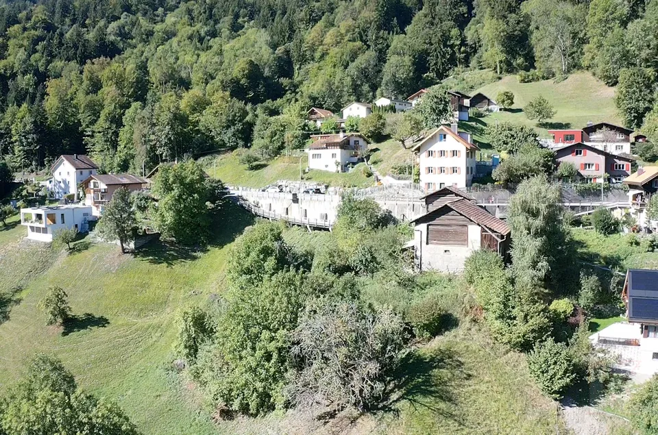 Terrain à bâtir à Chur-Araschgen avec vue panoramique, 1'712 m² et diverses possibilités de construction – photo 3 sur 7