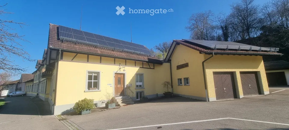 Historische Wohn- und Geschäftsliegenschaft mit Entwicklungspotenzial in 9556 Affeltrangen TG – Foto 2 von 2