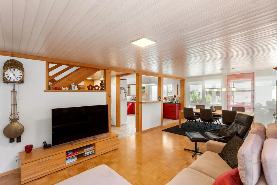 7.5 Zimmer Einfamilienhaus in Henau – Foto 8 von 10