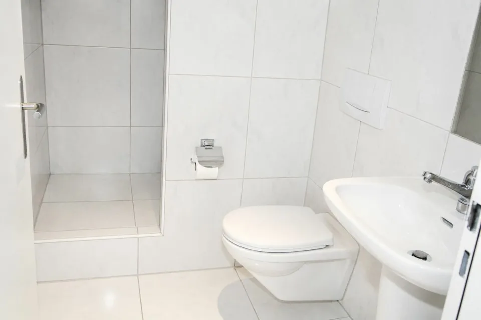 Freistehendes EFH mit Ausbaupotenzial – Foto 16 von 19