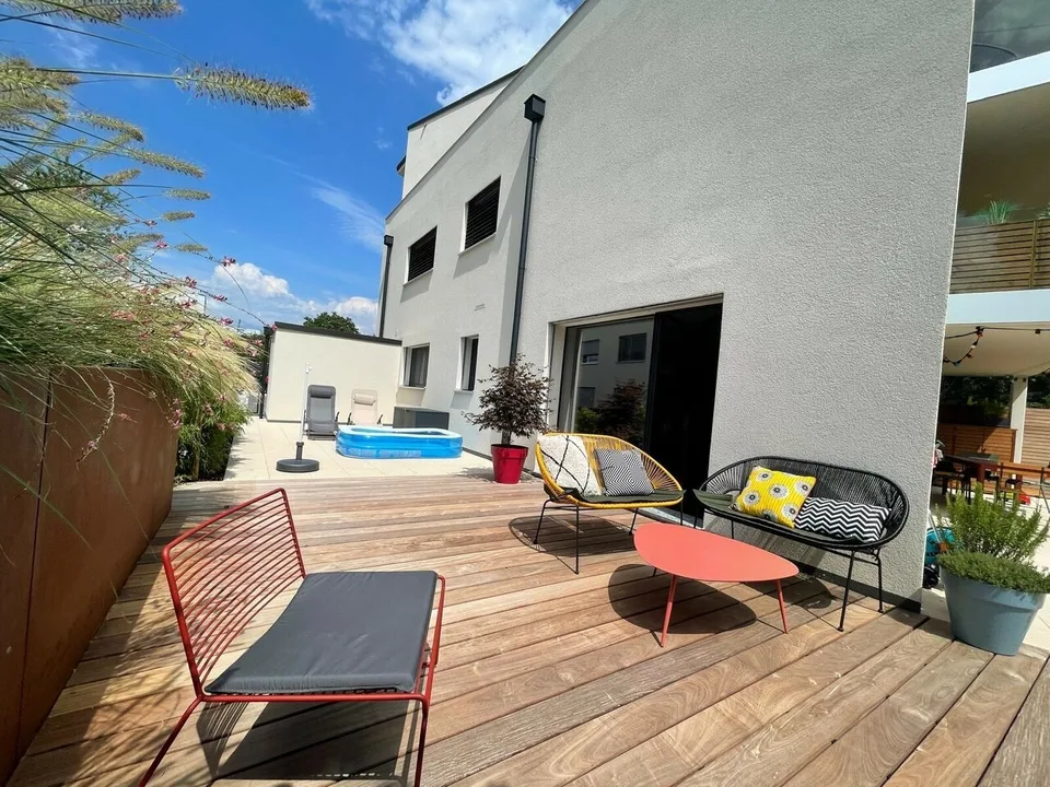 Villa urbana di 5½ locali nel cuore di Corminboeuf – foto 8 di 8