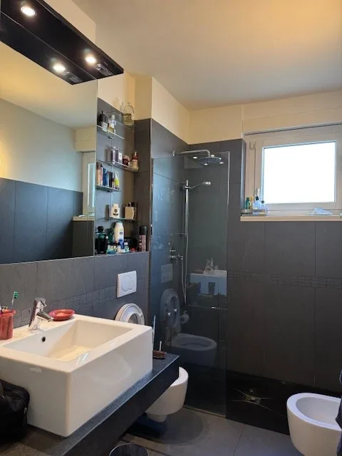 Appartement central 3.5 pièces avec vue sur le lac – photo 7 sur 8