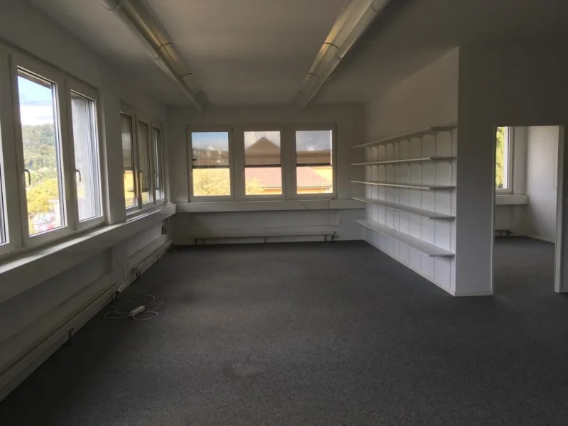 Espaces de bureau lumineux et polyvalents directement à la gare de Wettingen – photo 5 sur 8