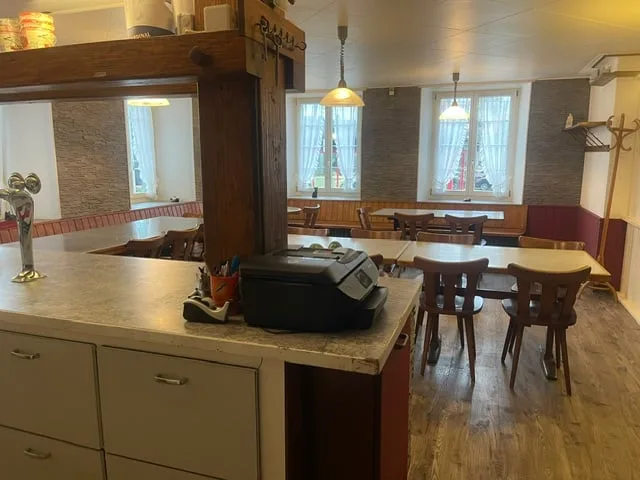 Vielseitige Gewerberäume an gut frequentierter Lage in Eglisau – Foto 3 von 10