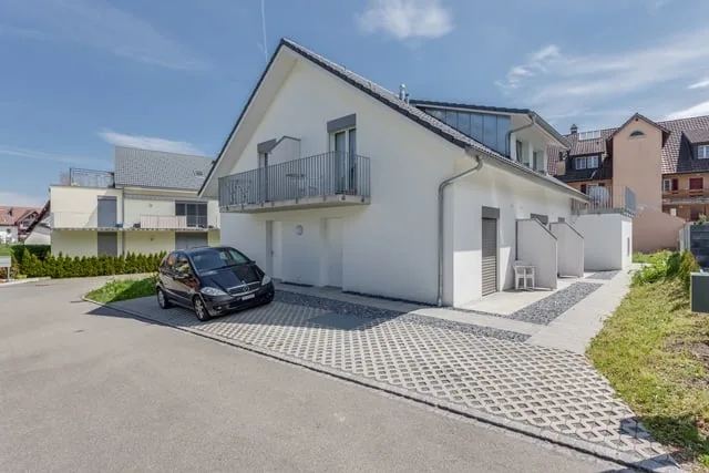 Z 308 / Appartement meublé et équipé avec TV / Internet – photo 8 sur 9