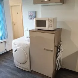 Möbliertes Zimmer – Foto 4 von 5