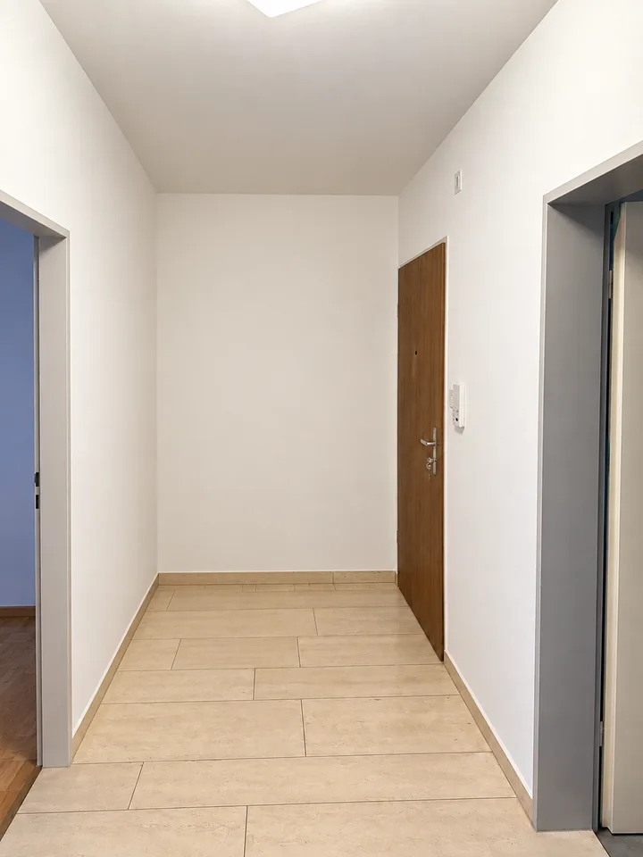 Helle 3.5-Zimmer-Wohnung mit Balkon an ruhiger Lage – Foto 5 von 12