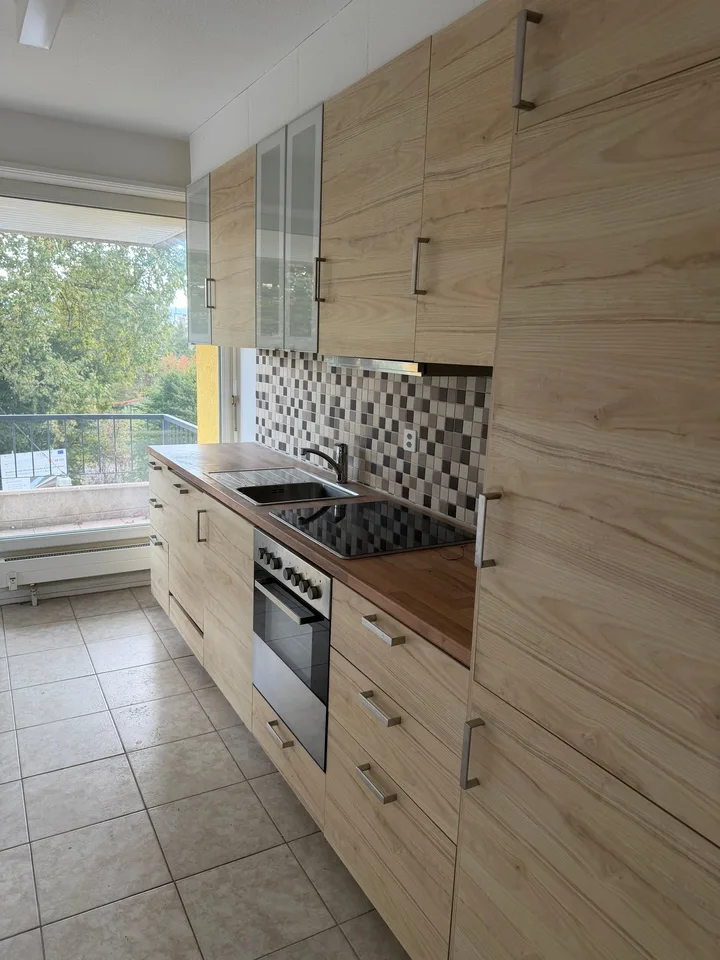 Attraktive 3 Zimmerwohnung in Basel – Foto 2 von 6