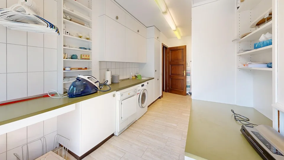 Exklusive 6.0-Zimmerwohnung in Basel – Foto 9 von 12