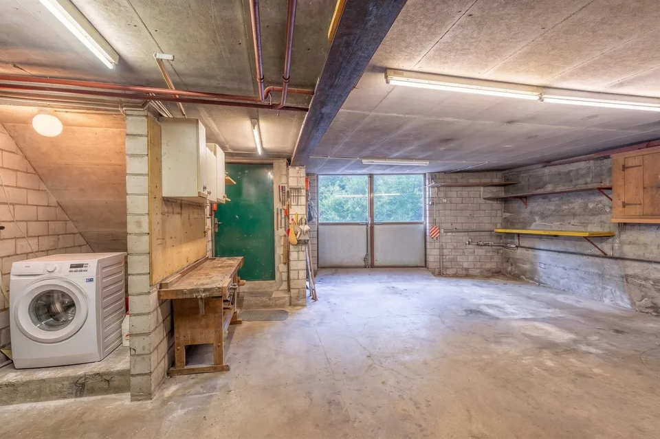 Casa multifamiliare con tre appartamenti e garage doppio – foto 8 di 9