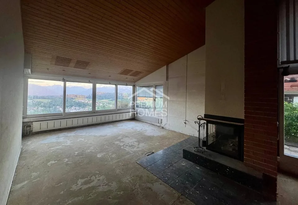 Unique plot of land with a far-reaching view, nature, and development potential – photo 3 of 9