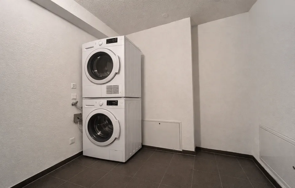 Attractive 3.5-room apartment with bonacasa services – photo 5 of 8