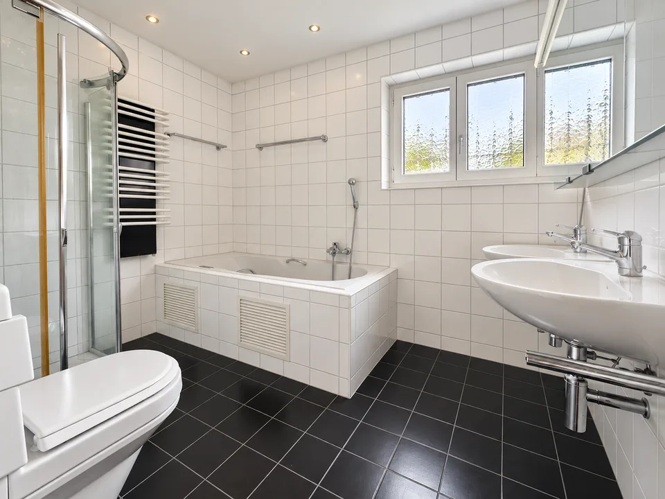 Freistehendes Einfamilienhaus in attraktiver Lage – Foto 6 von 8
