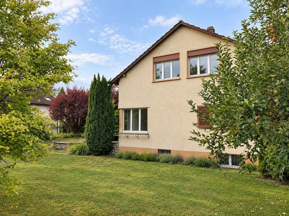 Freistehendes Einfamilienhaus in attraktiver Lage – Foto 3 von 8