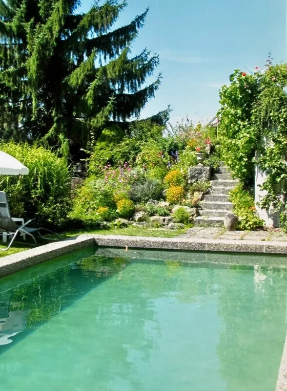 Maison individuelle de 7 pièces avec piscine et vue dégagée – photo 14 sur 15