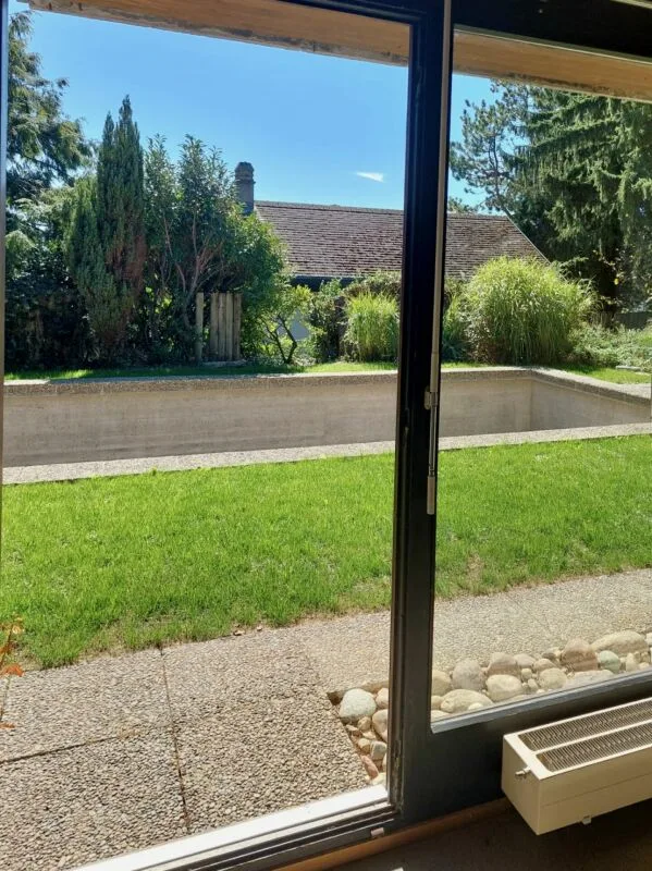 Maison individuelle de 7 pièces avec piscine et vue dégagée – photo 13 sur 15