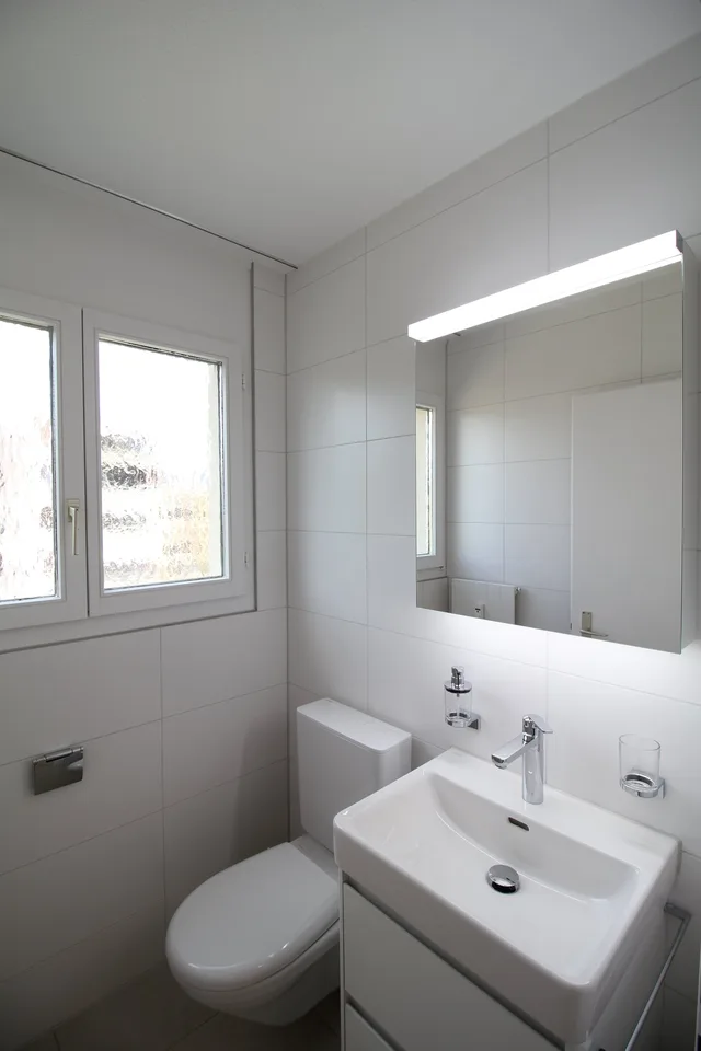 Appartamento di 4,5 locali rinnovato e tranquillo, vicino ad Aarau – foto 13 di 18