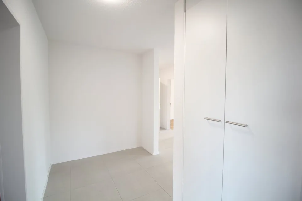 Appartamento di 4,5 locali rinnovato e tranquillo, vicino ad Aarau – foto 11 di 18