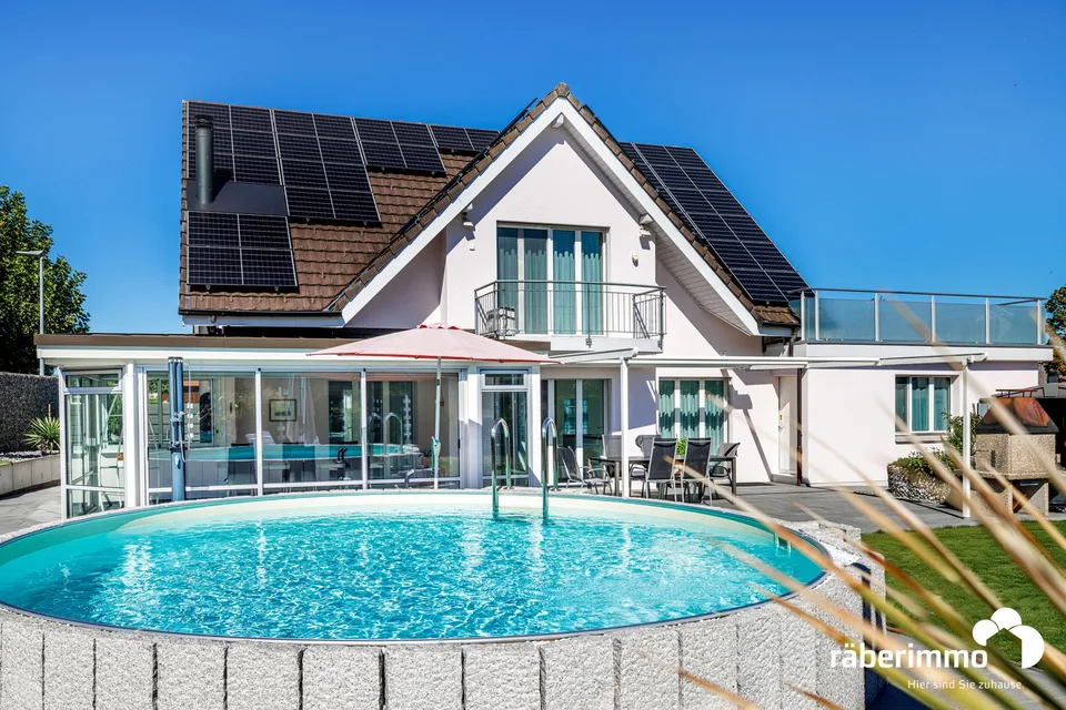 Casa curata con piscina e molto spazio – foto 11 di 13
