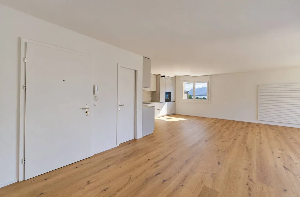 Superbe 5.5 pièces de 132 m2 int. totalement rénové avec grand balcon – Foto 19 von 26