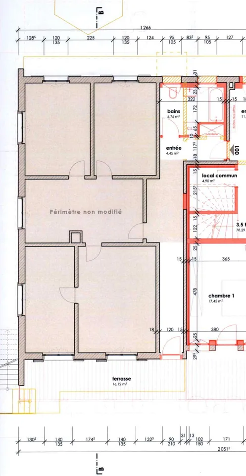 Appartamento di 4,5 locali ristrutturato al pianterreno – foto 2 di 2