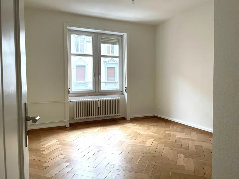Altbauwohnung im Gundeli nahe Heiliggeistkirche – Foto 2 von 8