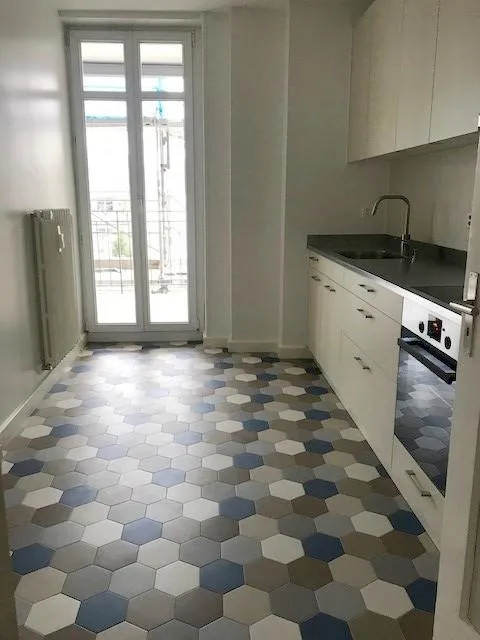 Altbauwohnung im Gundeli nahe Heiliggeistkirche – Foto 4 von 8