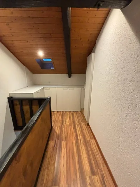 Faszinierendes 2.5-Zimmer-Duplex-Apartment in historischem Gebäude in Pambio-Noranco – Foto 6 von 6