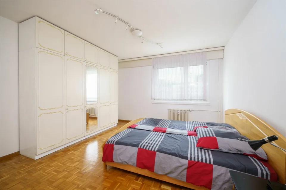 4.0-room apartment with one parking space (+CHF 35'000.00) – photo 11 of 17