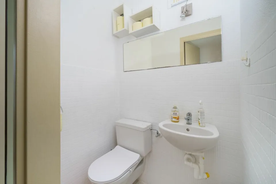 4.0-room apartment with one parking space (+CHF 35'000.00) – photo 13 of 17